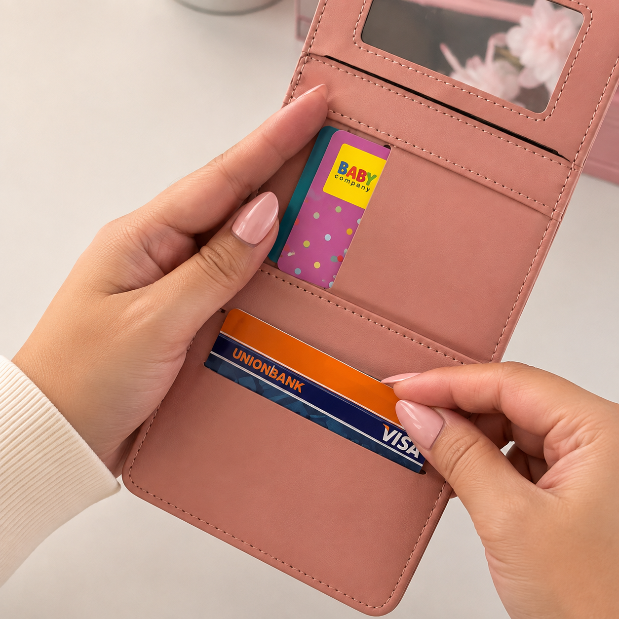 Elegant Women's Wallet with Card Holder