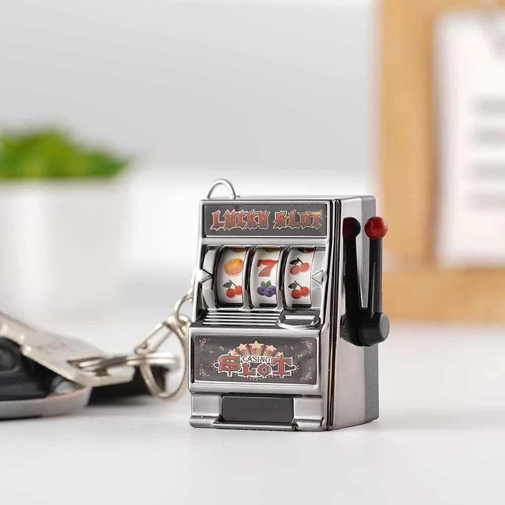 Mini Slot Machine Keychain
