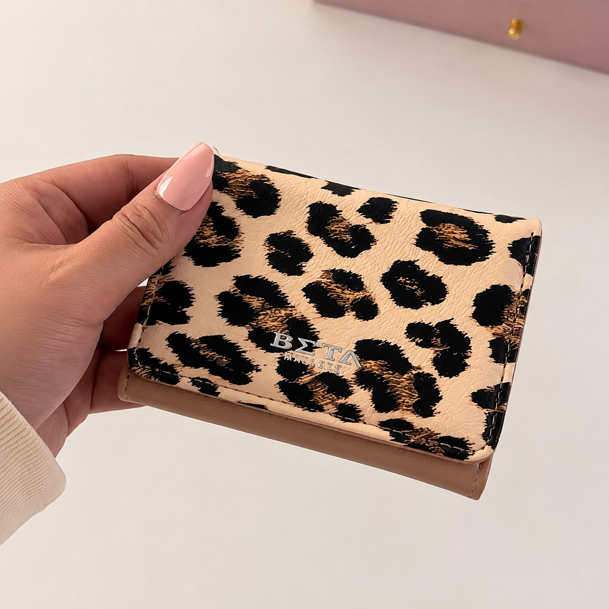 Elegant Women's Wallet with Card Holder