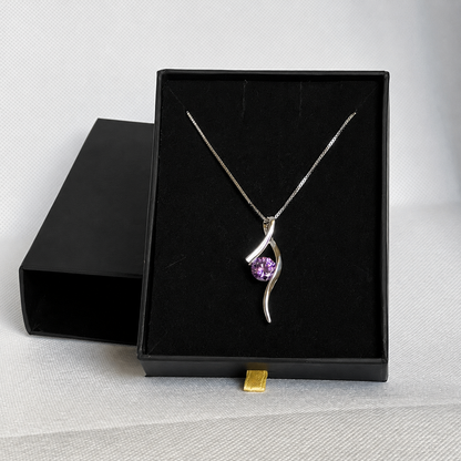 Wavelle | Curve Pendant Necklace