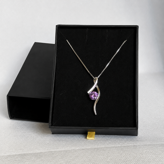 Wavelle | Curve Pendant Necklace