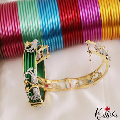 Multicolor Changeable Bangles