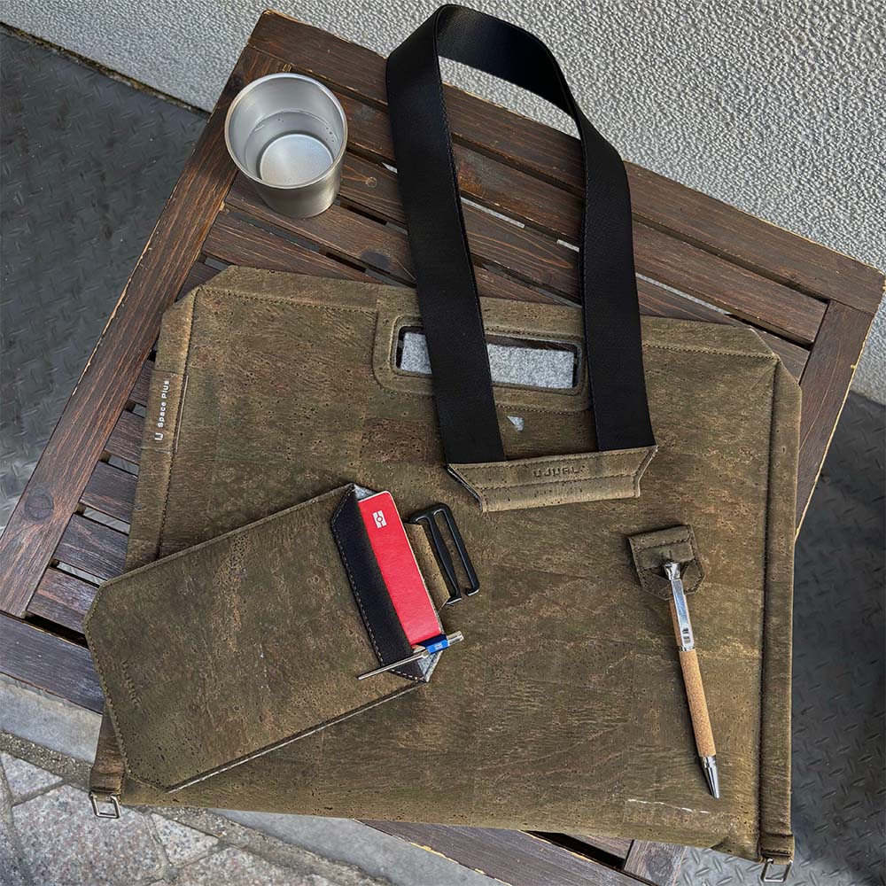 All in One Magnetic Smart Bag