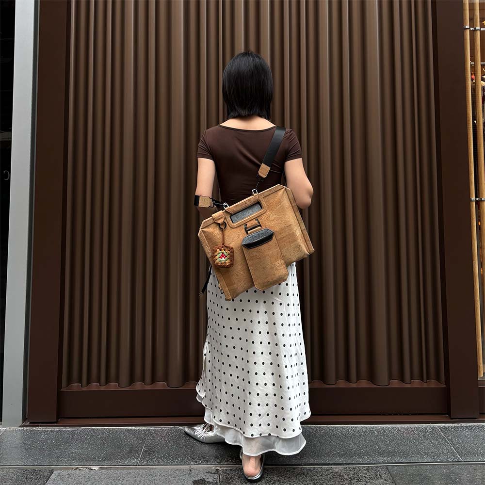 All in One Magnetic Smart Bag