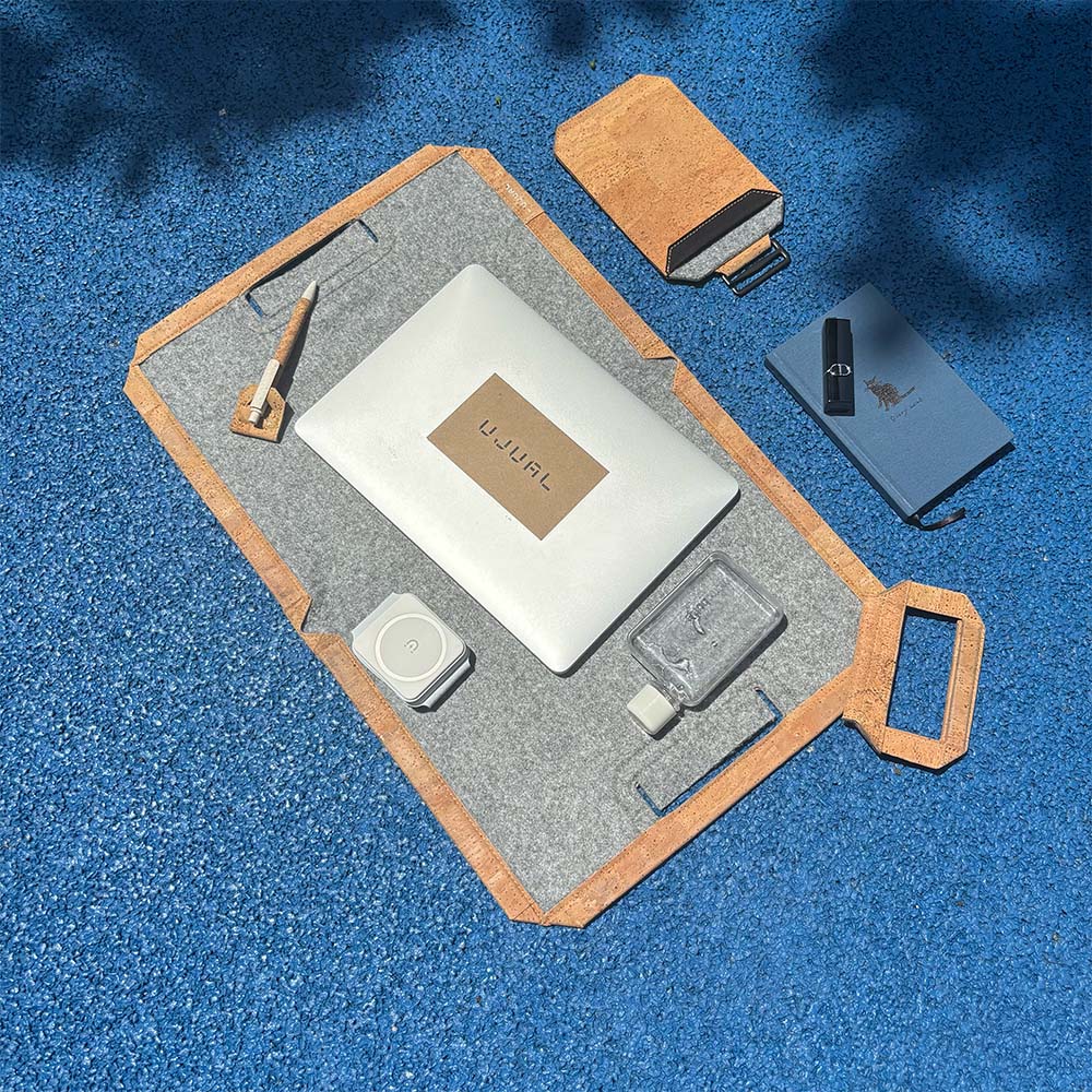 All in One Magnetic Smart Bag